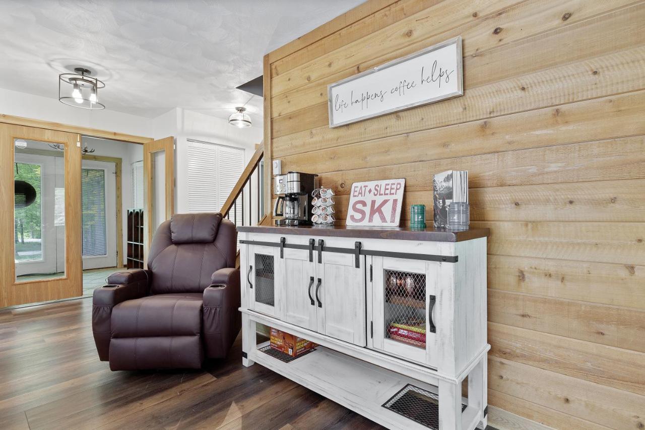 Charming Getaway L Recently Renovated L Hidden Valley L 4Br+3Bath L Hot Tub サマセット エクステリア 写真